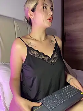 Odett  online show from 21, 10, 2025