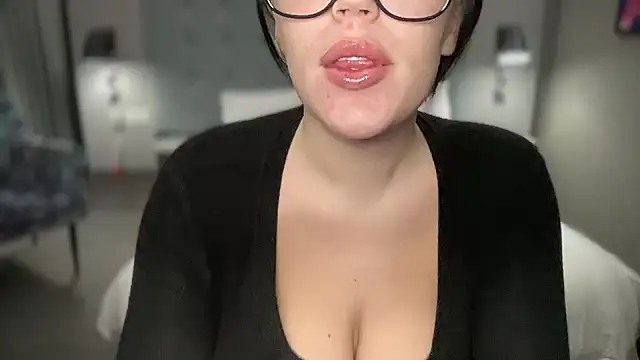 Snapshot of lilylush24 chatting on 22, 2, 2026 lilylush24 online show from 22, 2, 2026