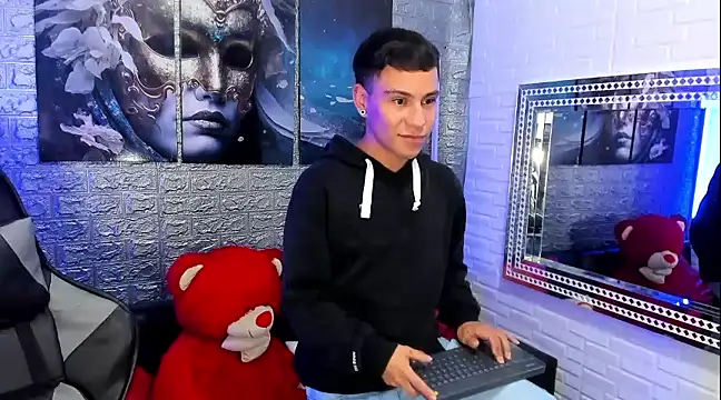 salvadorgomezx online show from 8, 1, 2025