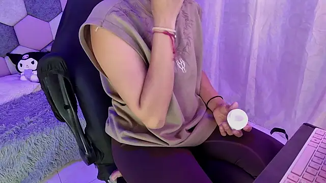 Horny tgn online show from 16, 1, 2026