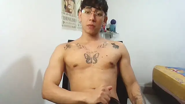 Dillom420 online show from 11, 2, 2025