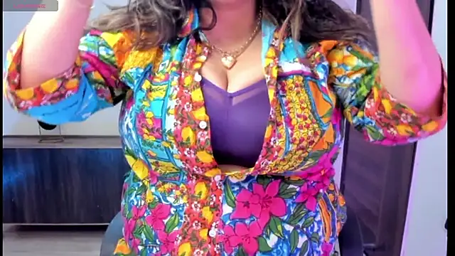 Gulabi Queen online show from 22, 3, 2025