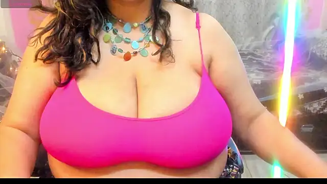 Snapshot of Gulabi_Queen chatting on 18, 4, 2026 Gulabi Queen online show from 18, 4, 2026