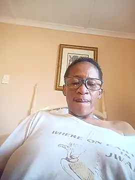 Snapshot of bustybillies chatting on 16, 12, 2025 bustybillies online show from 16, 12, 2025