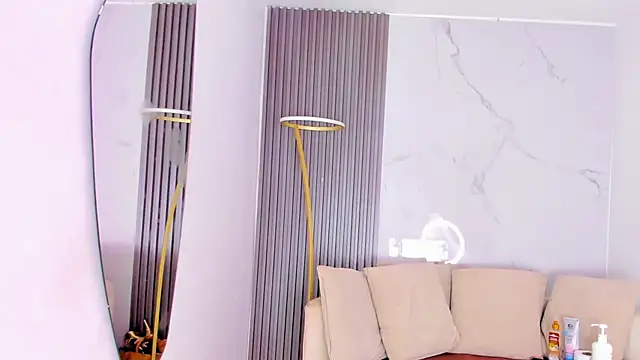 ebonydreams01 online show from 15, 12, 2025