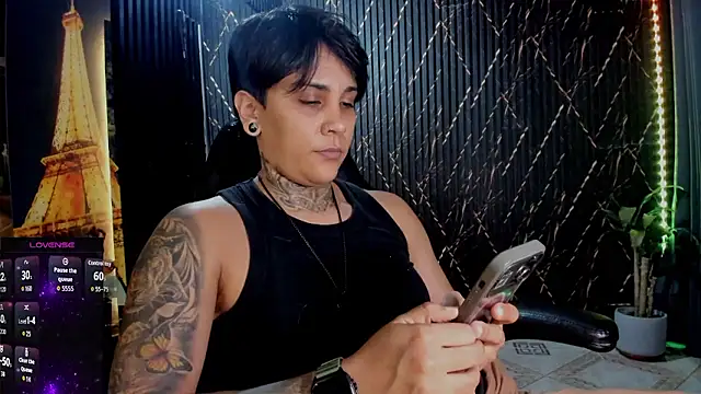 Snapshot of ZhoeStrong chatting on 19, 1, 2026 ZhoeStrong online show from 19, 1, 2026