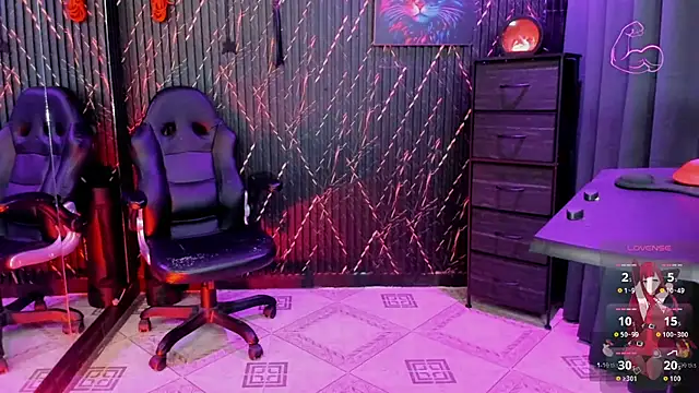 Snapshot of ZhoeStrong chatting on 22, 2, 2026 ZhoeStrong online show from 22, 2, 2026