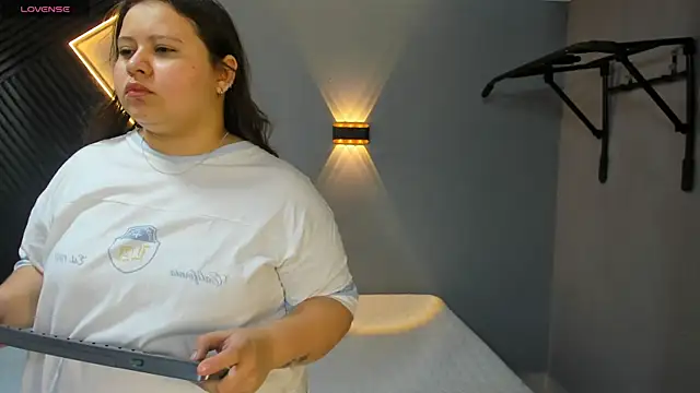 Laia and Aloby online show from 19, 3, 2026