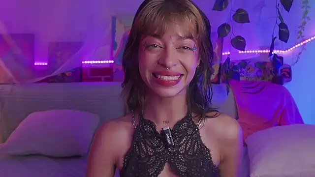 Kitty arts online show from 16, 1, 2025