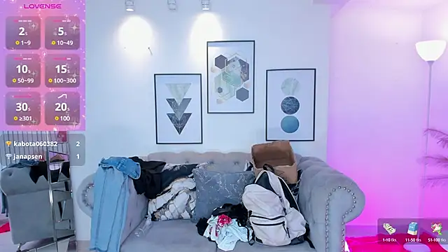 kendaall jenner  online show from 17, 3, 2025