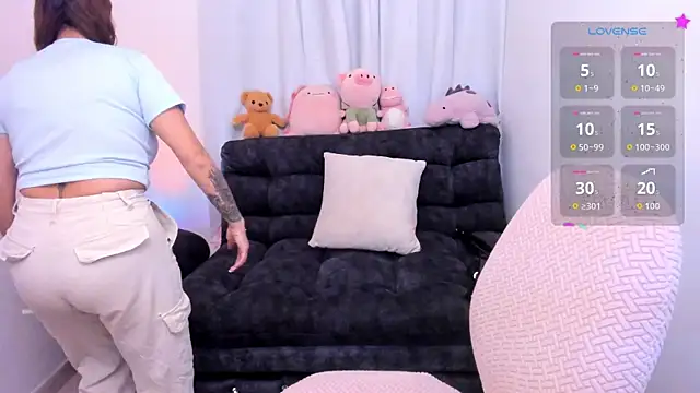 Lu perez online show from 21, 4, 2026