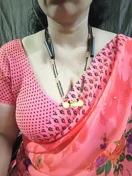 Snapshot of bhuvana555 chatting on 6, 6, 2026 bhuvana555 online show from 6, 6, 2026