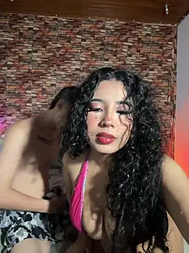 G Poseidon y Cloe online show from 1, 3, 2025