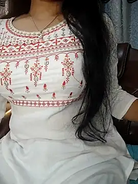 Snapshot of Rina777o chatting on 12, 6, 2026 Rina777o online show from 12, 6, 2026