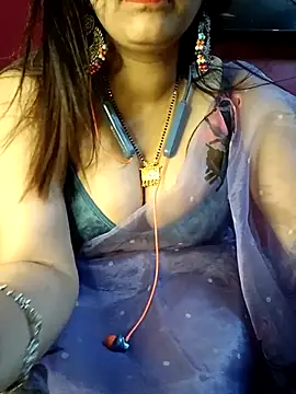 Snapshot of payal9038 chatting on 22, 10, 2025 payal9038 online show from 22, 10, 2025