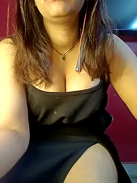 Snapshot of payal9038 chatting on 14, 11, 2025 payal9038 online show from 14, 11, 2025