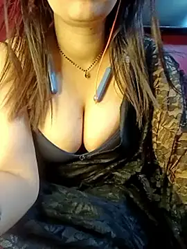 Snapshot of payal9038 chatting on 14, 11, 2025 payal9038 online show from 14, 11, 2025