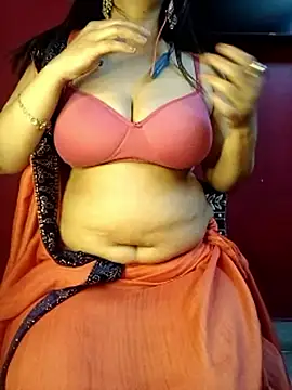 Snapshot of payal9038 chatting on 16, 11, 2025 payal9038 online show from 16, 11, 2025