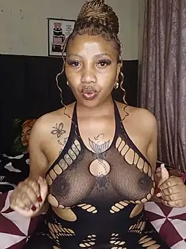 Snapshot of quenliyasa chatting on 10, 7, 2026 quenliyasa online show from 10, 7, 2026