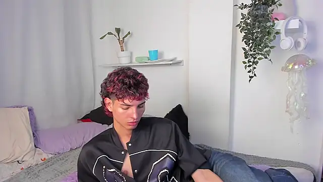 santy-kitty online show from 27, 2, 2026