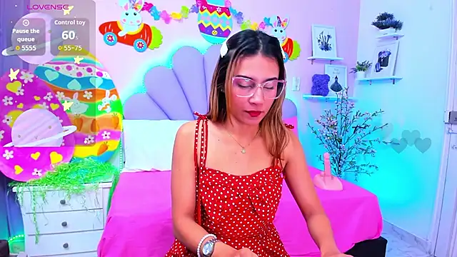 HannaPretthy online show from 2, 4, 2026