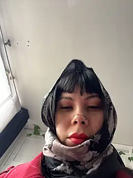 EemaHaruki online show from 19, 11, 2025