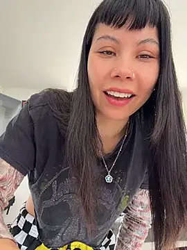 Snapshot of EemaHaruki chatting on 17, 7, 2026 EemaHaruki online show from 17, 7, 2026