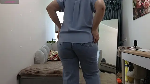 Snapshot of Ava_Gardner_ chatting on 21, 6, 2026 Ava Gardner online show from 21, 6, 2026