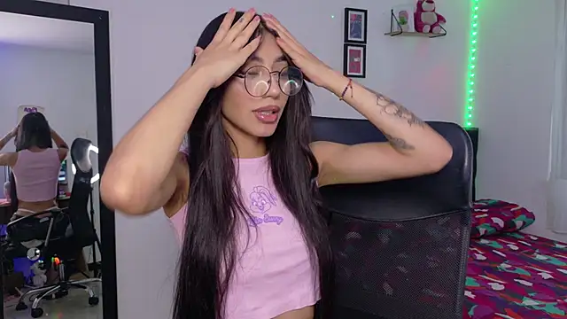 JulietaCheerr online show from 4, 2, 2026