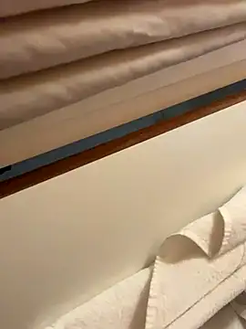 Snapshot of x-6-chouchou chatting on 31, 10, 2025 x-6-chouchou online show from 31, 10, 2025