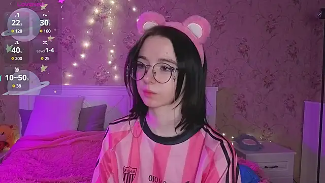 Snapshot of Nora_Failure chatting on 28, 1, 2025 Nora Failure online show from 28, 1, 2025