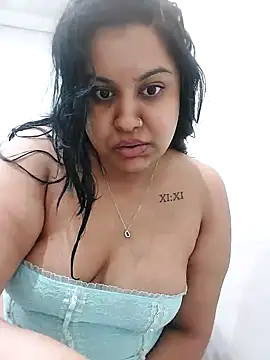 GoddessLorenaTheeSiren online show from 3, 2, 2025