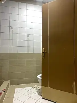 Snapshot of Layla-daloua chatting on 10, 1, 2026 Layla-daloua online show from 10, 1, 2026