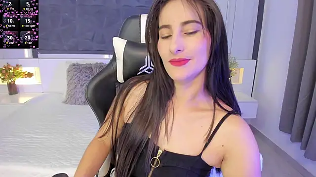 SaraGomez1 online show from 14, 12, 2025