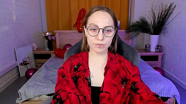 AphexQueen online show from 12, 2, 2025