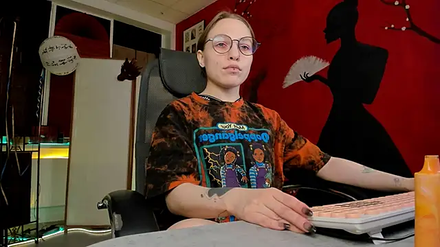 AphexQueen online show from 18, 2, 2025