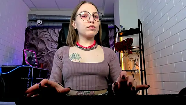 AphexQueen online show from 17, 3, 2025