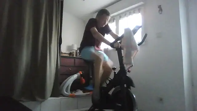 naturiste974 online show from 13, 4, 2026