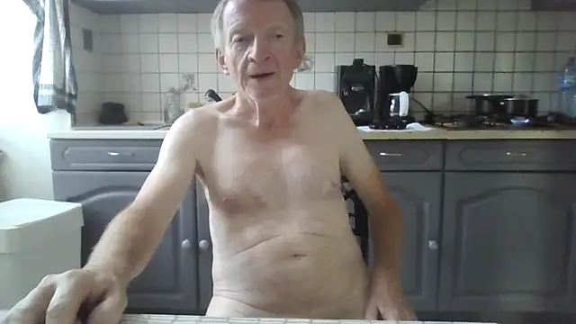 Snapshot of naturiste974 chatting on 26, 6, 2026 naturiste974 online show from 26, 6, 2026