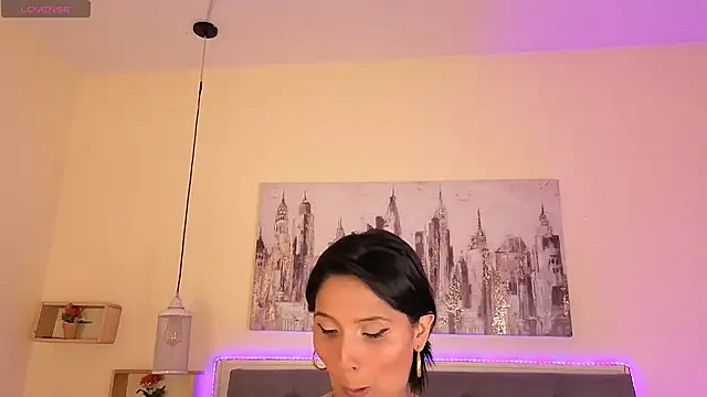Snapshot of emily_leinner chatting on 25, 6, 2026 emily leinner online show from 25, 6, 2026