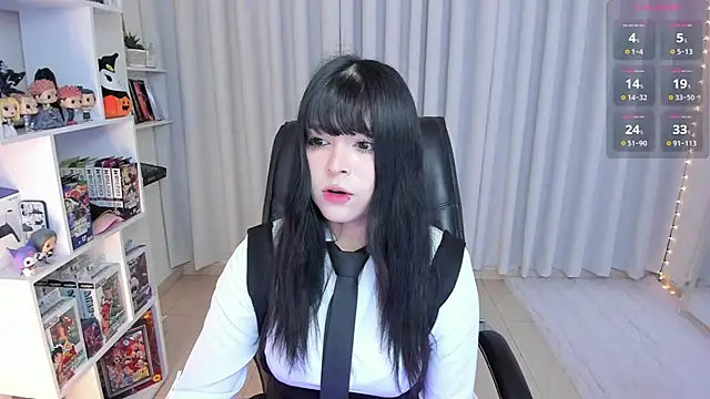 Snapshot of misshoneyxxx chatting on 14, 9, 2025 misshoneyxxx online show from 14, 9, 2025