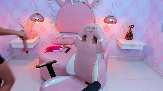 Saraa Skinny online show from 9, 1, 2025