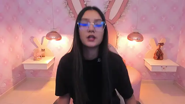 Saraa Skinny online show from 22, 1, 2025