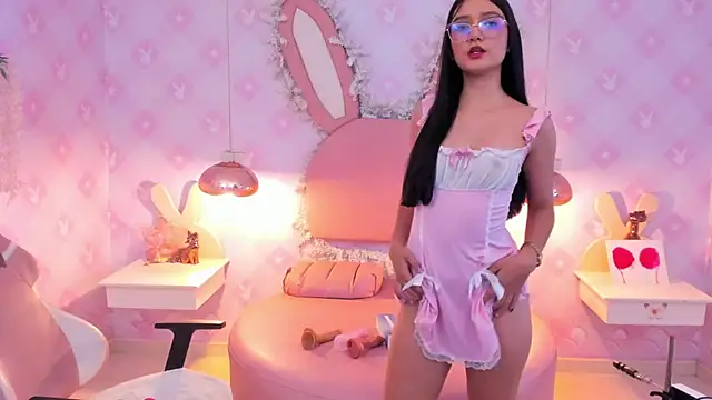 Saraa Skinny online show from 3, 3, 2025