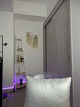 rubyhill 2711 online show from 14, 12, 2025