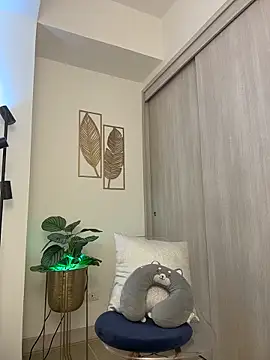 rubyhill 2711 online show from 10, 2, 2026