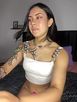 emily 22x online show from 15, 2, 2025