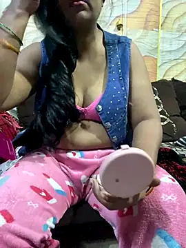 Tameesh sexy mistress online show from 18, 12, 2025