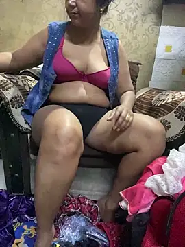 Tameesh sexy mistress online show from 10, 2, 2026