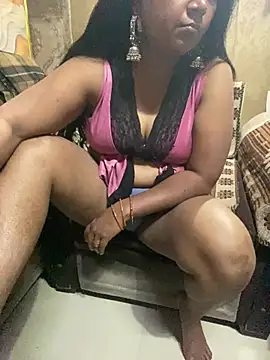 Snapshot of Tameesh_sexy_mistress chatting on 2, 5, 2026 Tameesh sexy mistress online show from 2, 5, 2026